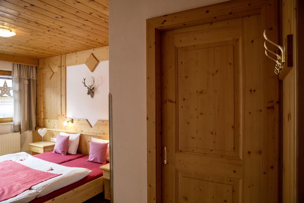 Apartamento Tiroliving Berwang Exterior foto
